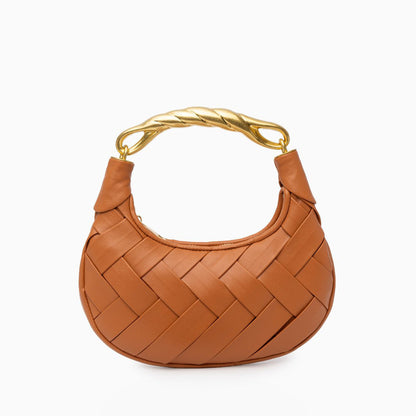 Well Tailored Bag with a Graceful Silhouette
