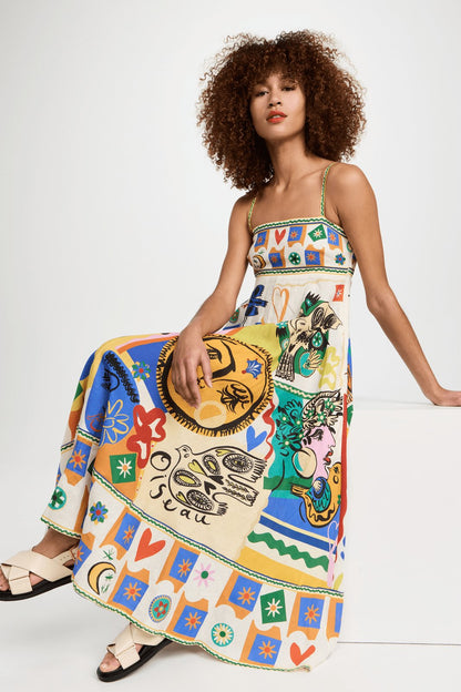 Effortlessly Elegant Dress with a Timeless Design