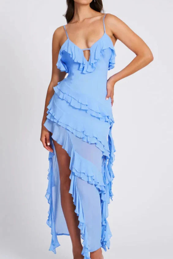 Gracefully Styled Garment for Any Occasion