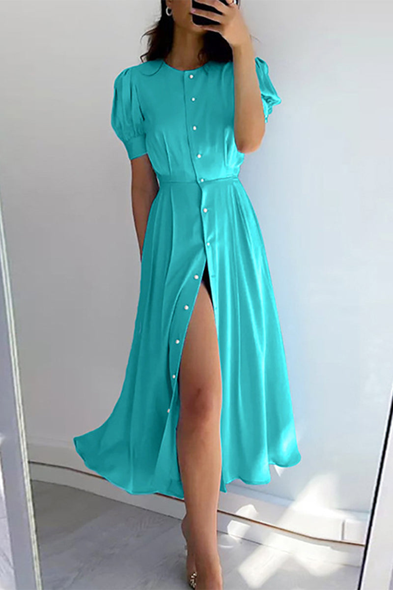 Effortlessly Elegant Dress with a Timeless Design