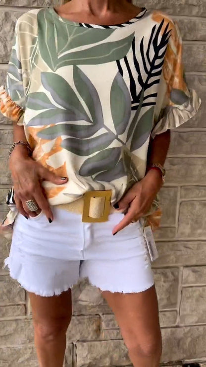 Classic Vintage Top with a Flattering Fit