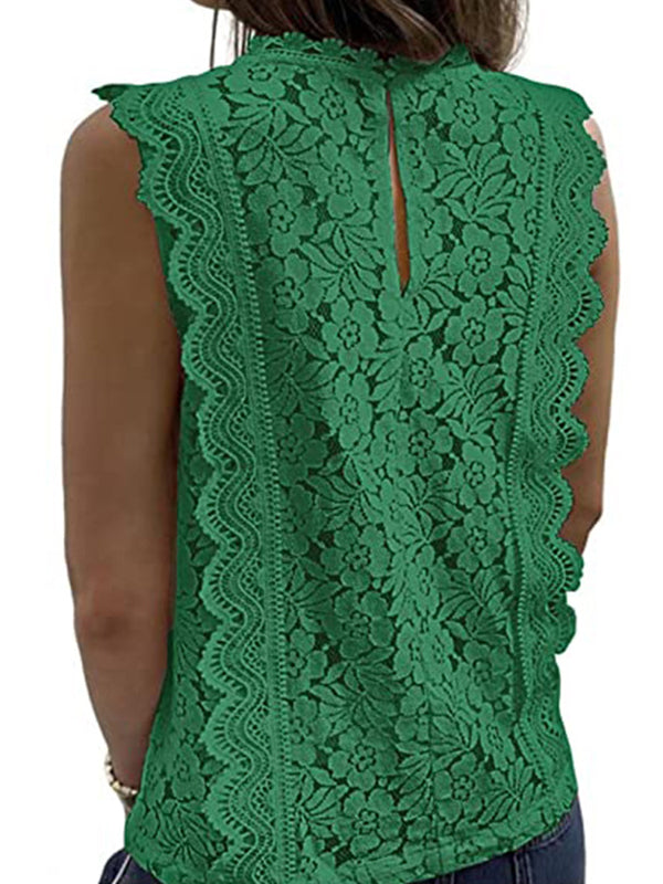Well Tailored Top with a Graceful Silhouette