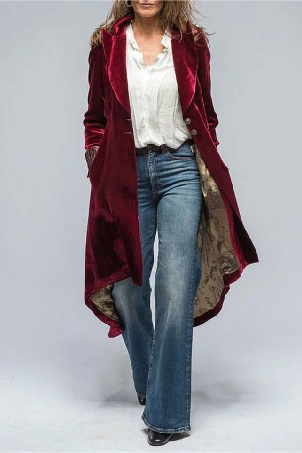 Gracefully Styled Coat for Any Occasion