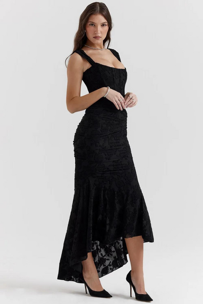 Sophisticated Garment with a Clean Classic Look