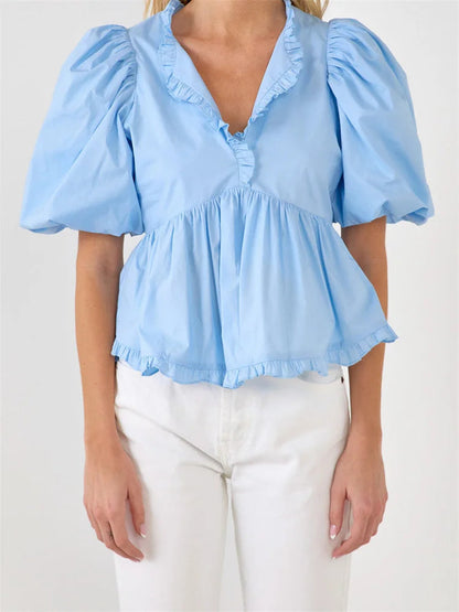 Beautifully Crafted Blouse in a Classic Style