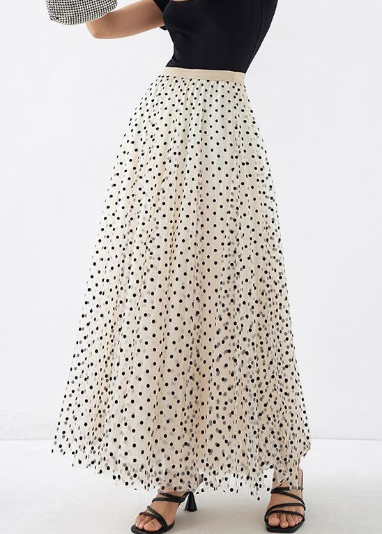 Well Tailored Garment with a Graceful Silhouette