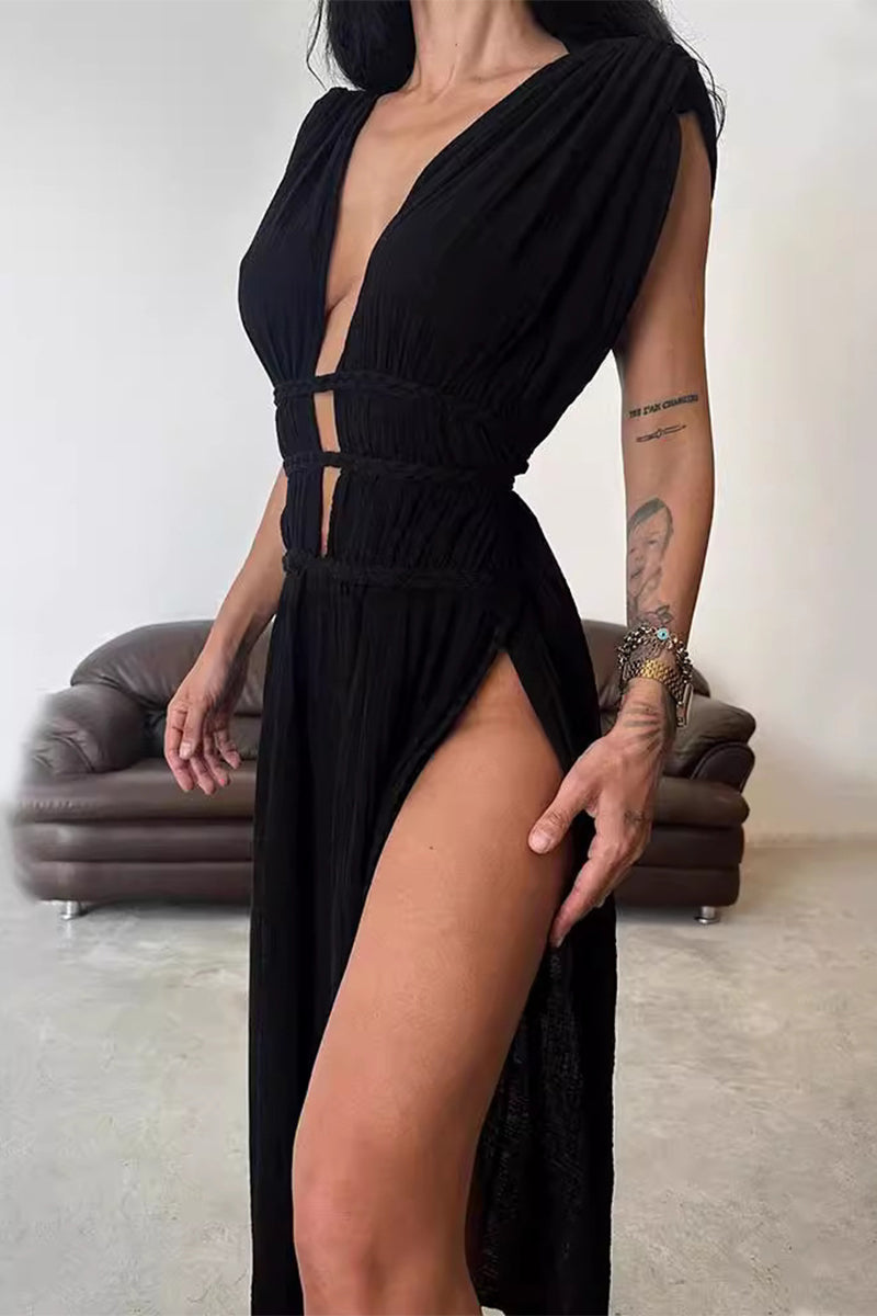 Gracefully Styled Dress for Any Occasion