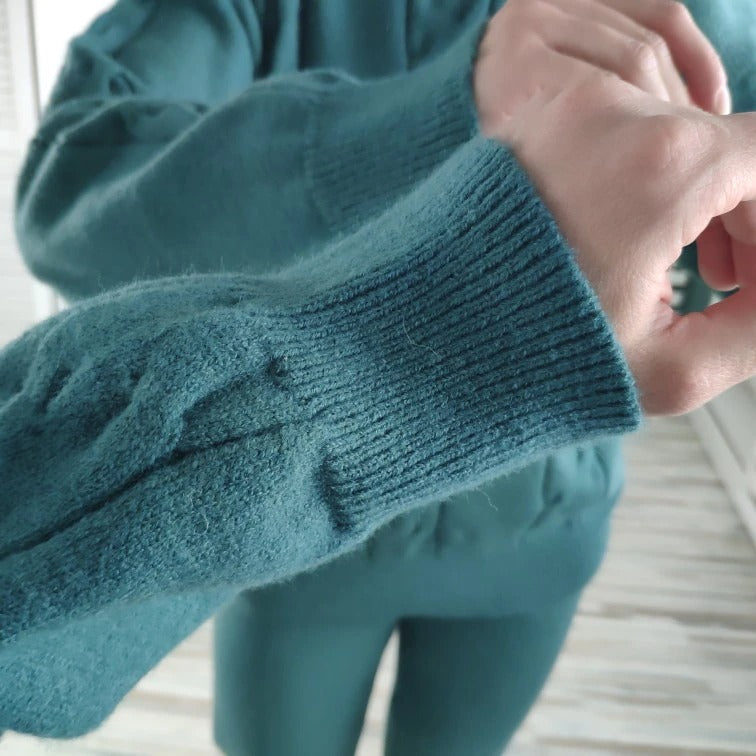 Polished Sweater with an Effortless Classic Look