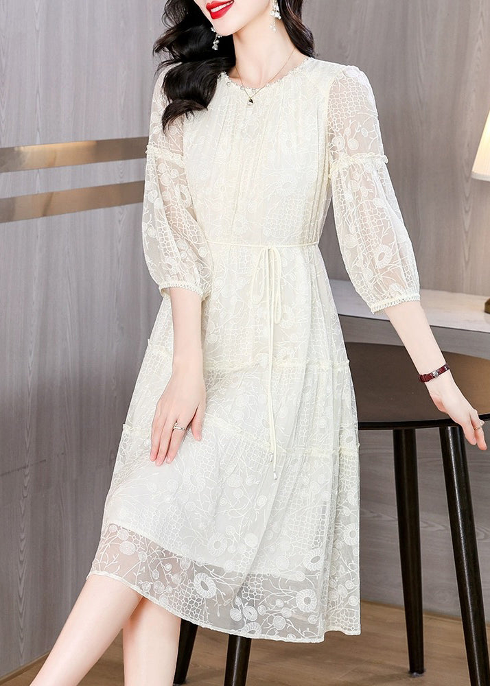 Sophisticated Dress with a Clean Classic Look