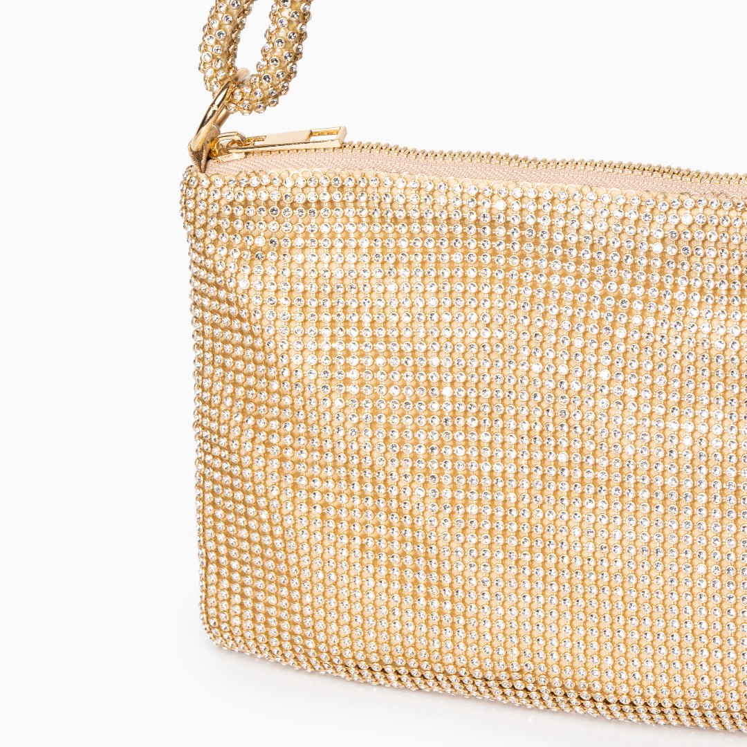 A Vintage Style Bag with Delicate Timeless Details