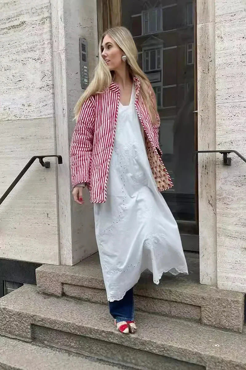 Gracefully Styled Jacket for Any Occasion