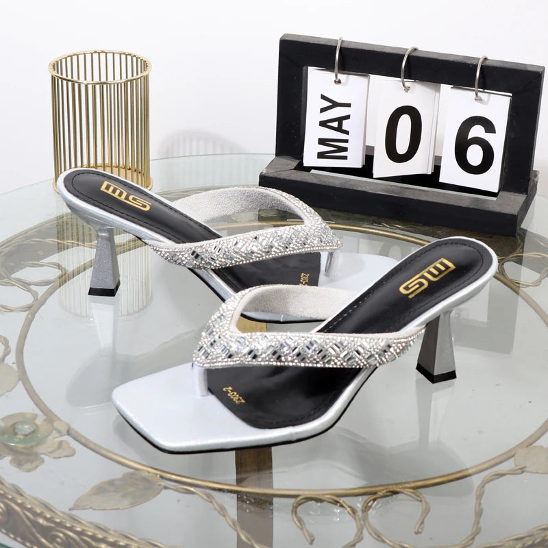 Polished Sandals with an Effortless Classic Look