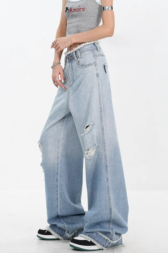 Sophisticated Garment with a Clean Classic Look