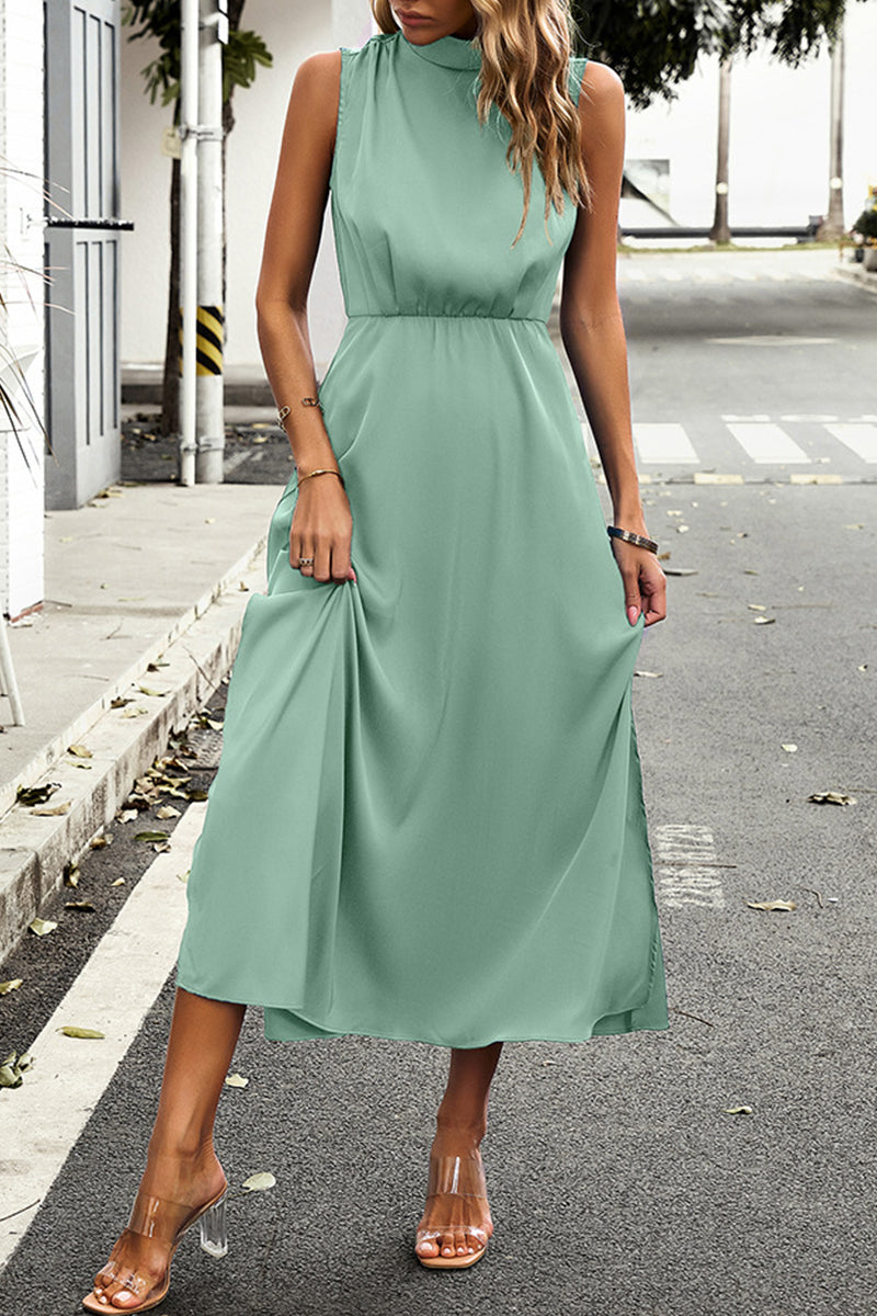 Polished Dress with an Effortless Classic Look