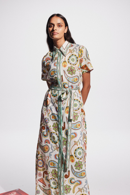A Vintage Style Dress with Delicate Timeless Details
