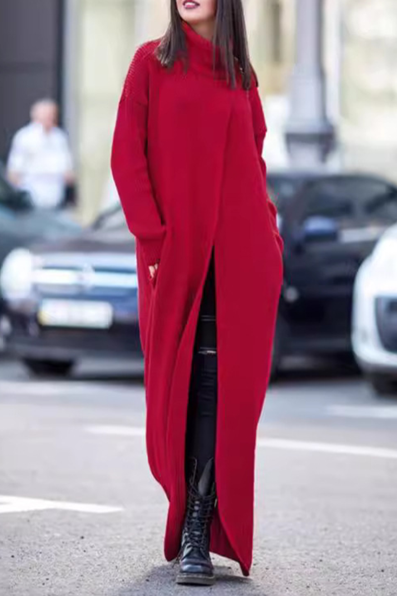 Well Tailored Garment with a Graceful Silhouette