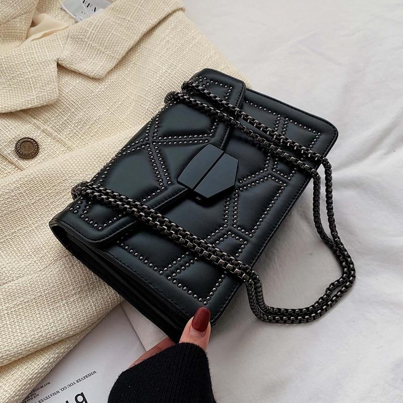 Beautifully Crafted Bag in a Classic Style