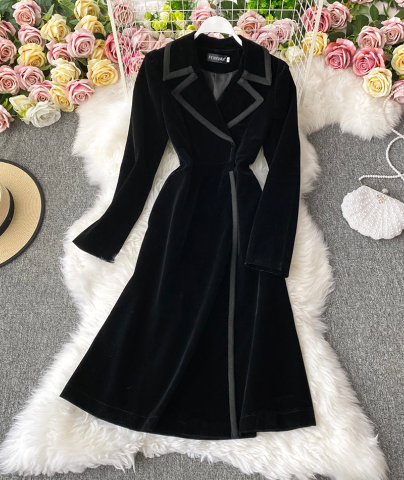 Polished Dress with an Effortless Classic Look