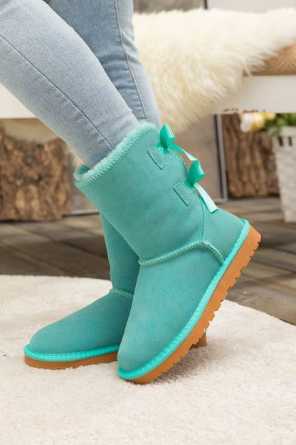 Gracefully Styled Boots for Any Occasion