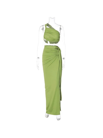 Beautifully Finished Top in a Timeless Design