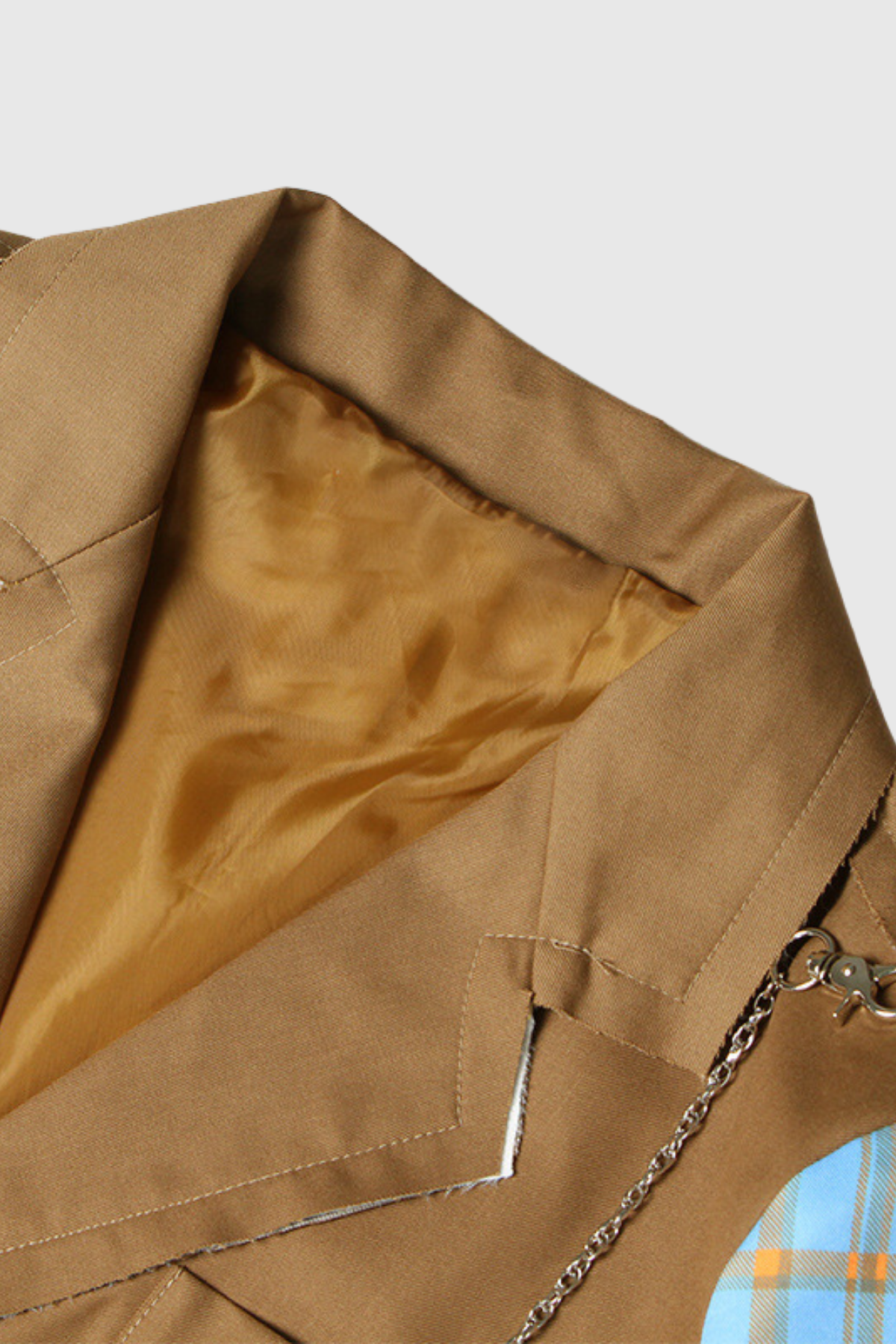 Sophisticated Garment with a Clean Classic Look