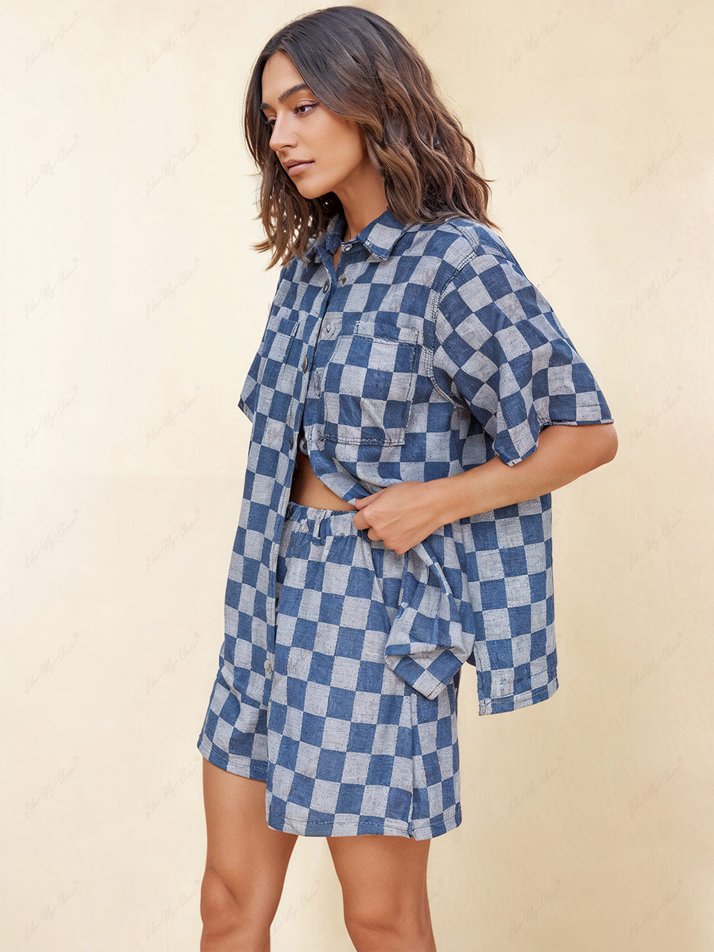 Beautifully Crafted Garment in a Classic Style