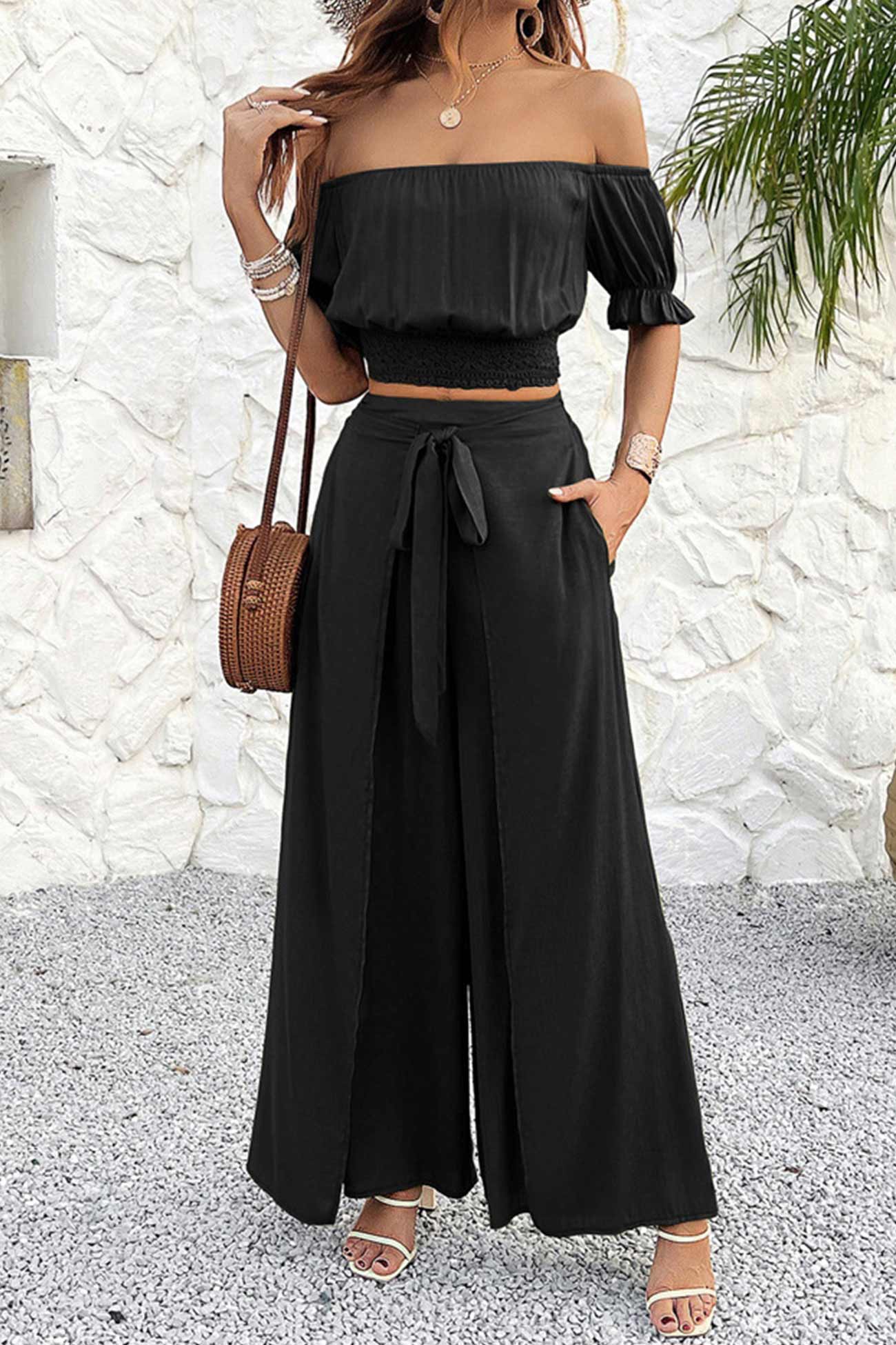 Beautifully Finished Pants in a Timeless Design