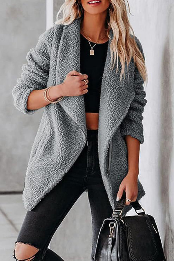 Beautifully Finished Jacket in a Timeless Design