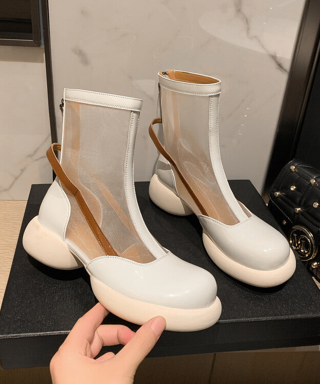 Polished Boots with an Effortless Classic Look