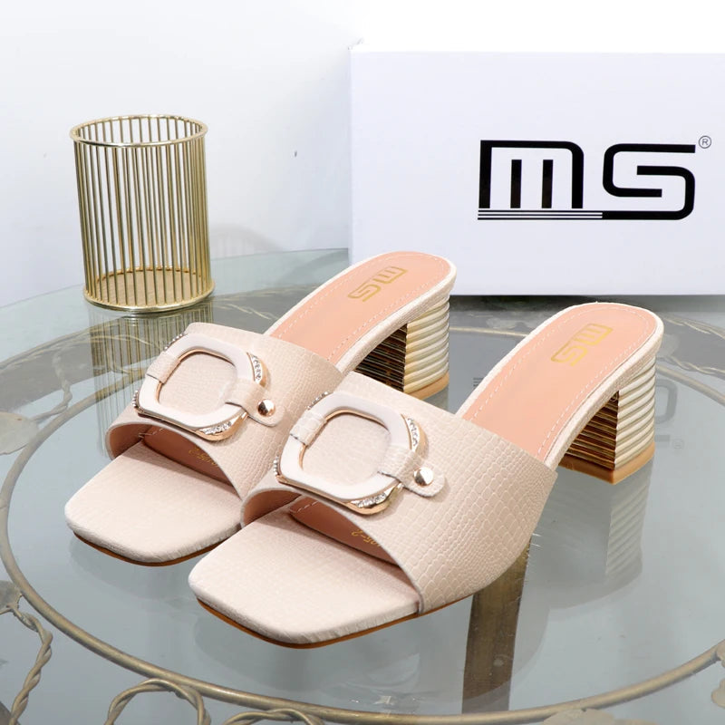 Classic Vintage Sandals with a Flattering Fit
