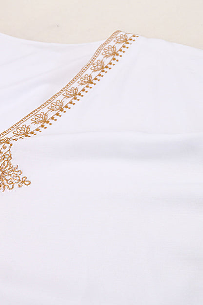Effortlessly Elegant Garment with a Timeless Design