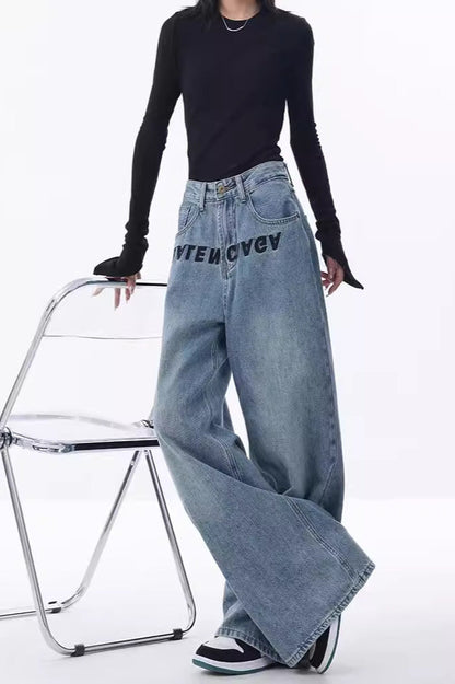 Well Tailored Garment with a Graceful Silhouette