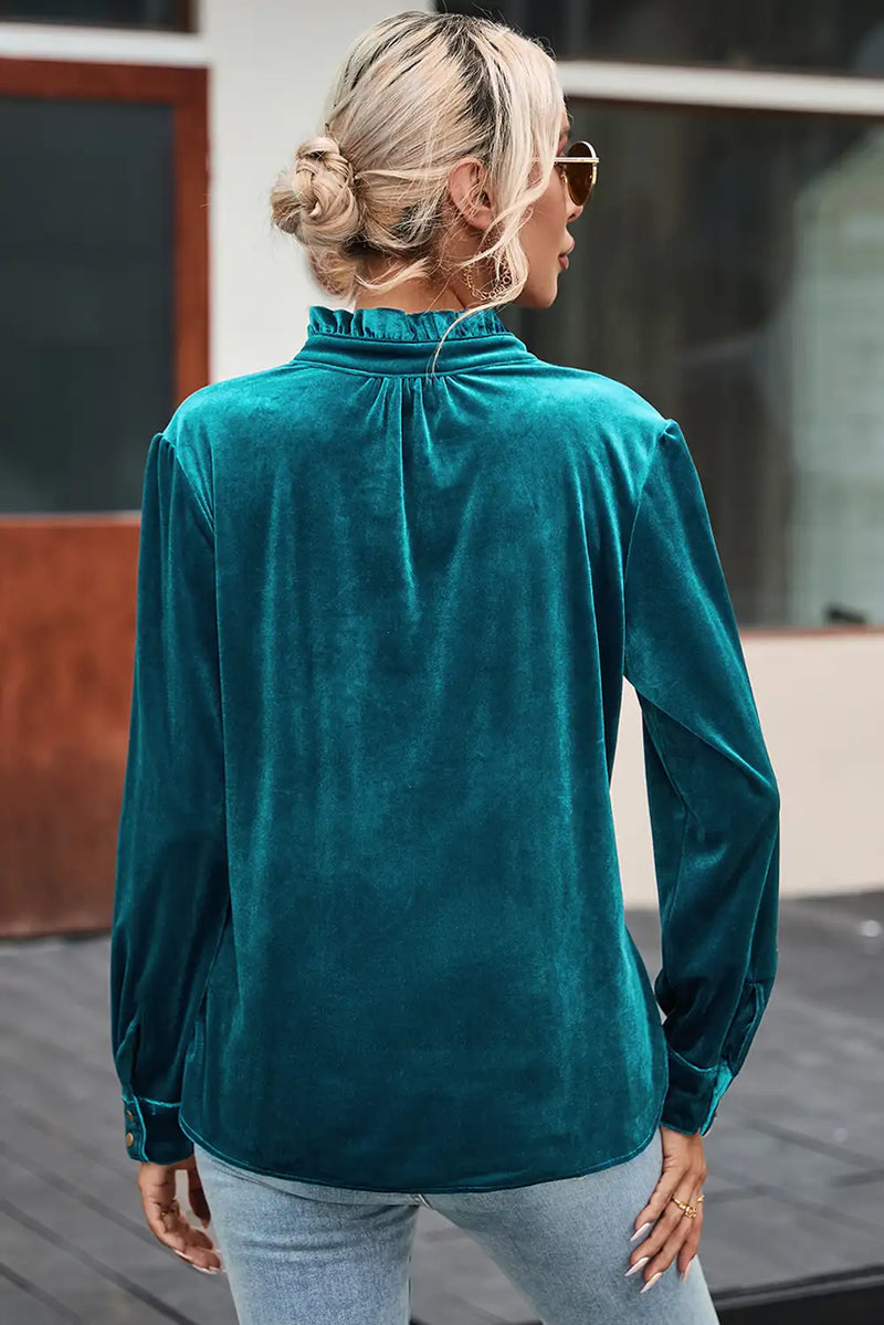 Sophisticated Top with a Clean Classic Look