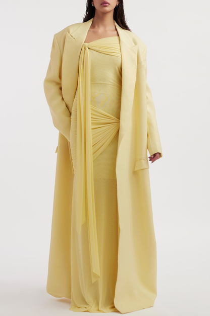 Sophisticated Dress with a Clean Classic Look