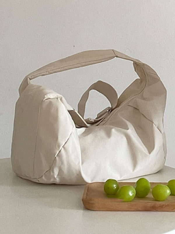 Gracefully Styled Bag for Any Occasion