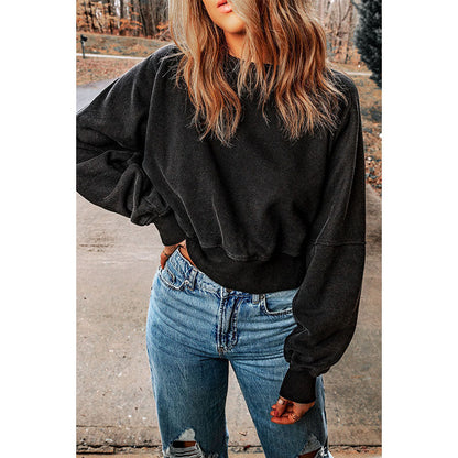Effortlessly Elegant Sweater with a Timeless Design