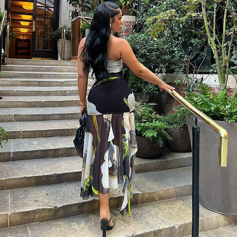 Well Tailored Dress with a Graceful Silhouette