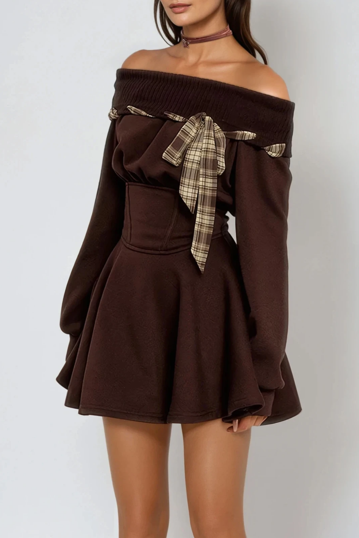 Classic Vintage Dress with a Flattering Fit