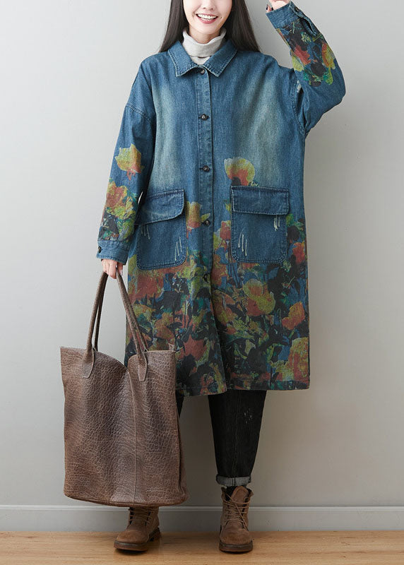 Elegantly Styled Coat for Everyday Wear