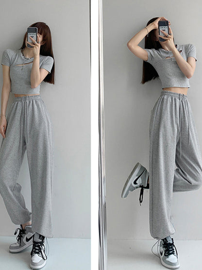 Elegantly Styled Pants for Everyday Wear