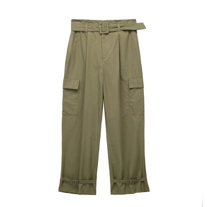 Polished Trousers with an Effortless Classic Look