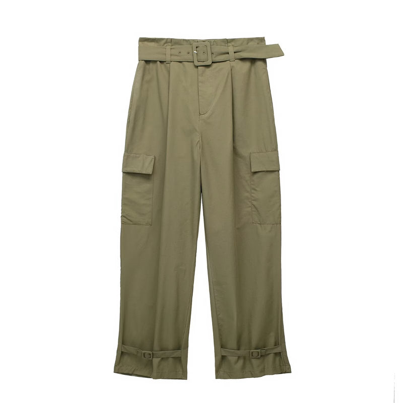 Polished Trousers with an Effortless Classic Look