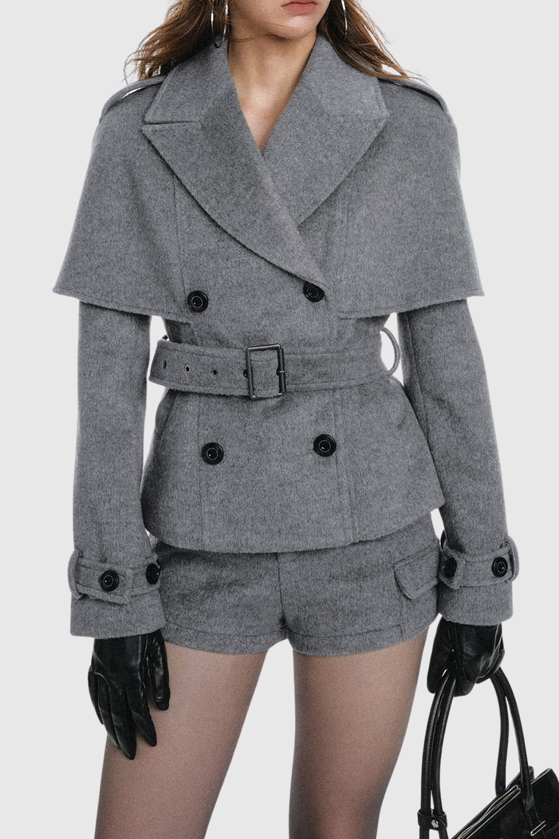 Elegantly Styled Coat for Everyday Wear