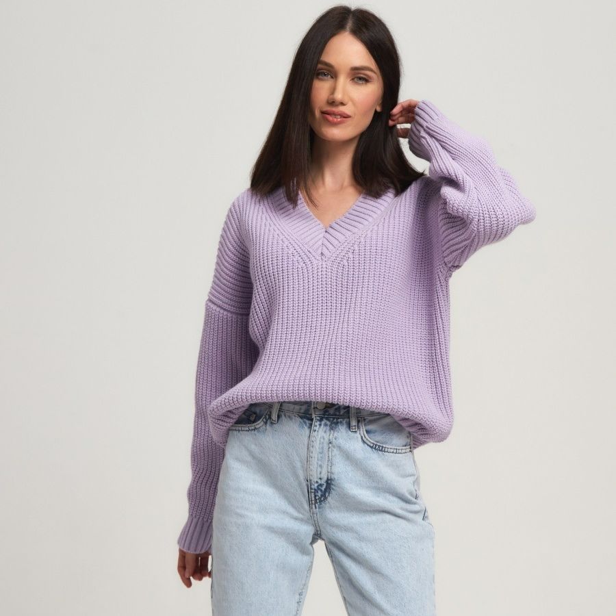 Classic Vintage Sweater with a Flattering Fit