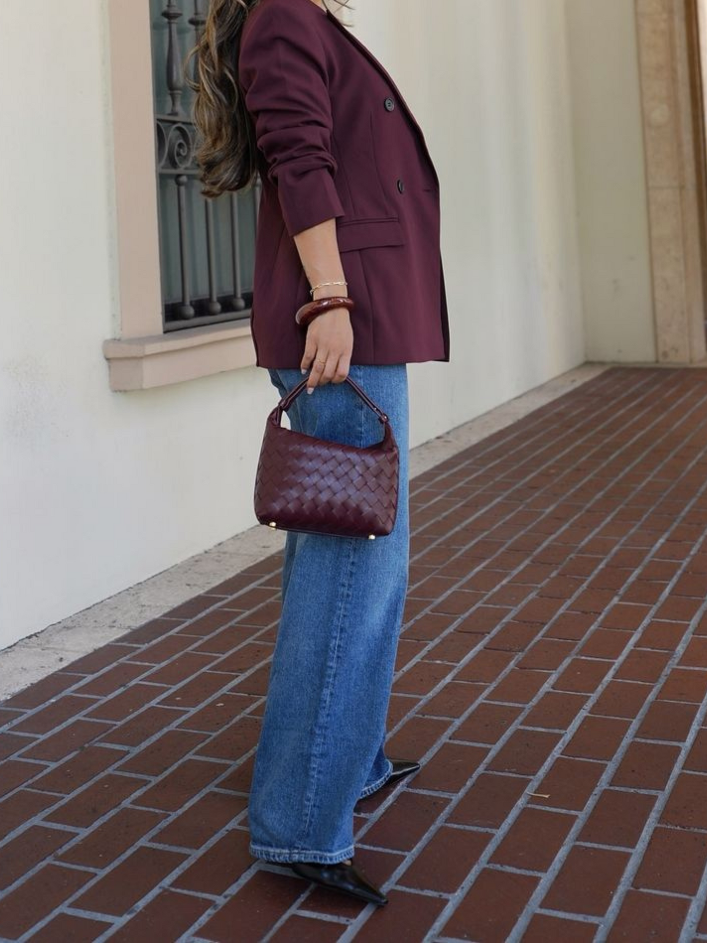 Beautifully Finished Bag in a Timeless Design