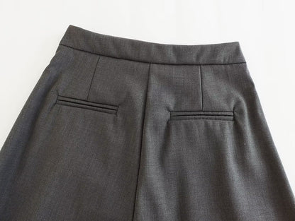 Beautifully Crafted Pants in a Classic Style
