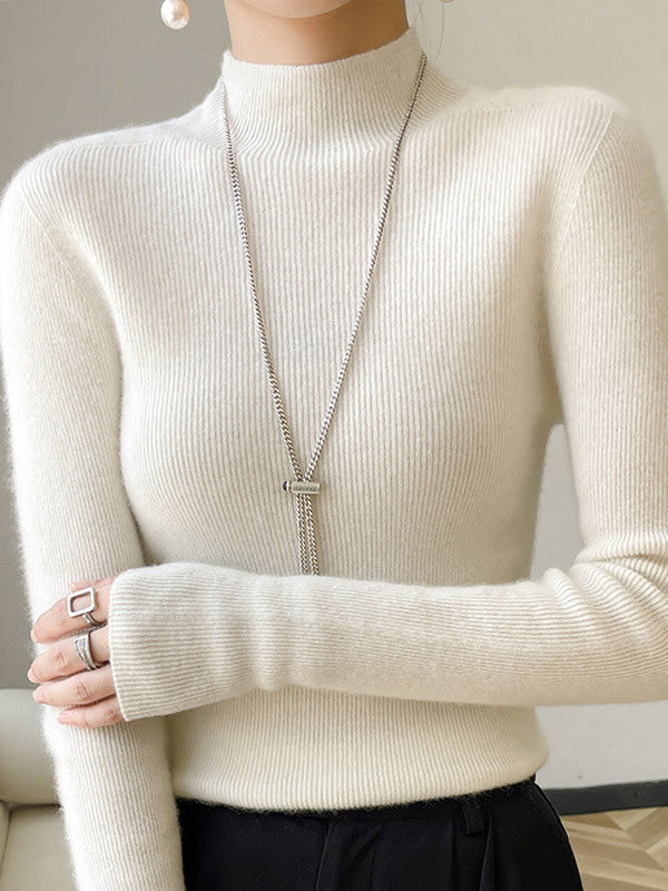Beautifully Crafted Sweater in a Classic Style