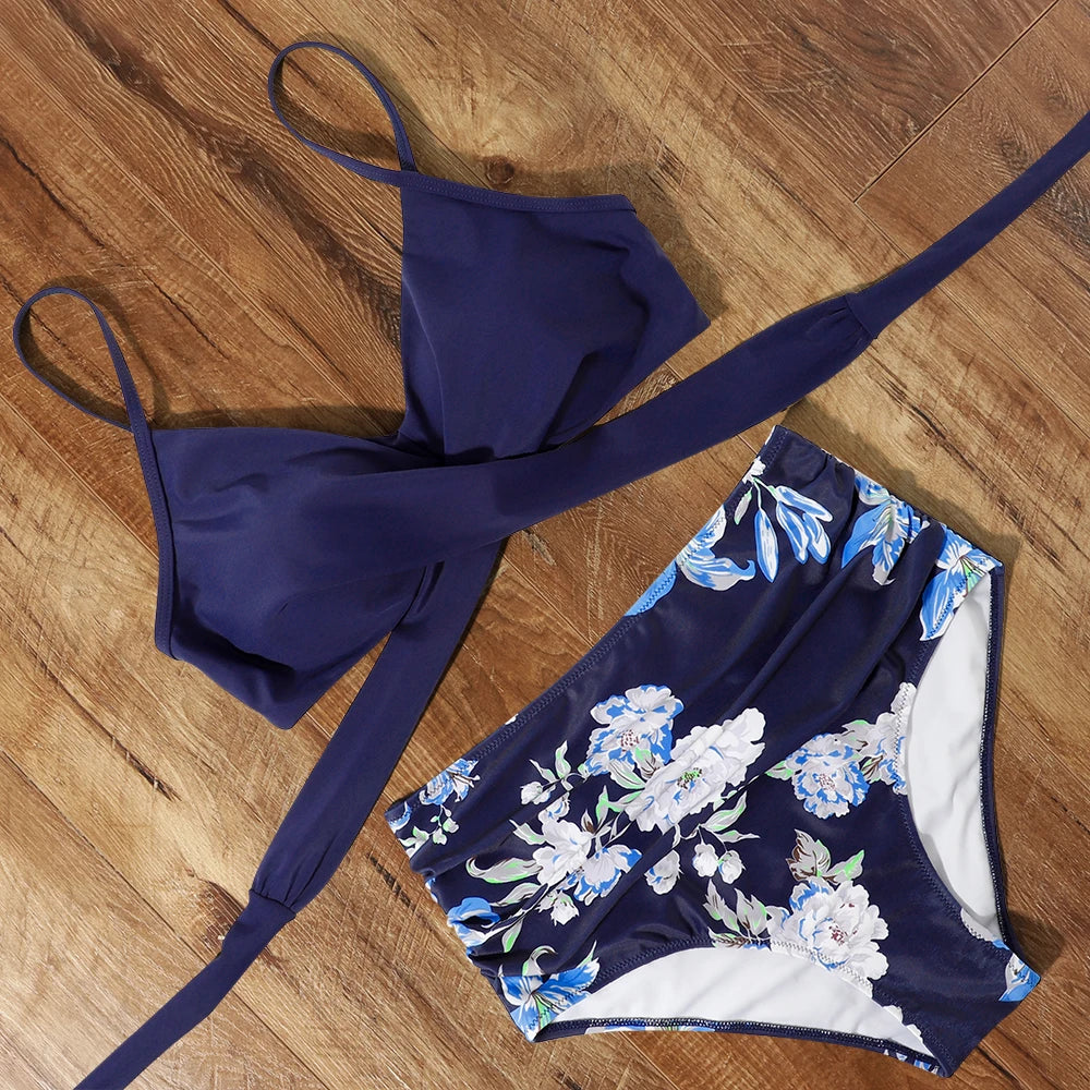 Classic Vintage & Enduringly Stylish Swimsuit