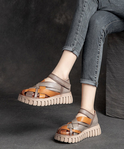 Well Tailored Sandals with a Graceful Silhouette