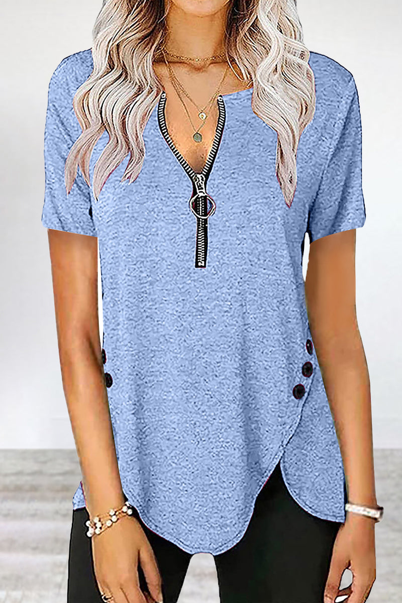 Classic Vintage T-Shirt with a Flattering Fit